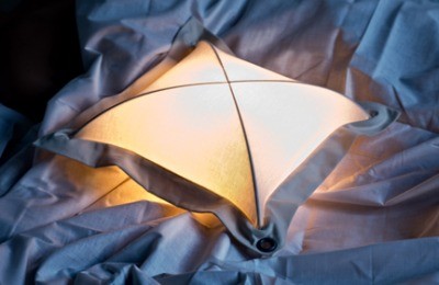 Light Pillow: Světlo ve tvaru polštáře Lina Kutavicia