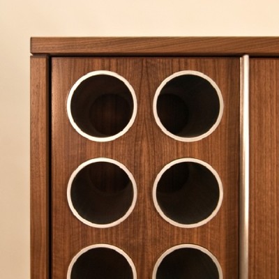 Praktická skříňka nejen na víno - Wine Haus