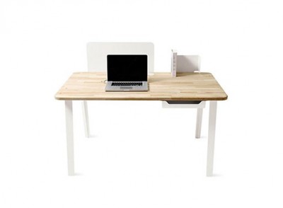 Pracovní stůl Mantis Desk / Jednoduše a čistě
