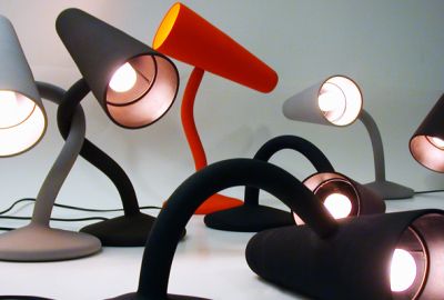 Stolní lampy aneb něžnost Laurens van Wieringen