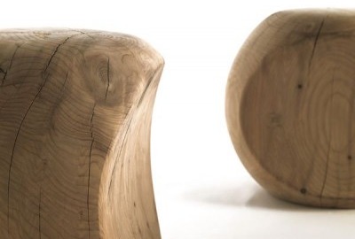 Masivní stoličky Ameda: Moderně zpracované dřevo
