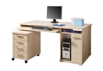 Dřevěný nábytek z masivu – dřevěné PC stoly