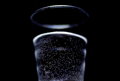 WaterDrink/Flickr.com;. Vypít během celého dne minimálně 2 litry vody je důležité.