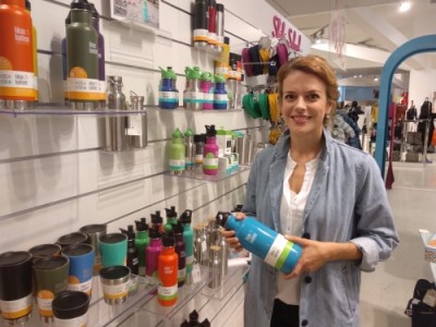 herečka a fotografka Andrea Růžičková v obchodě Klean Kanteen